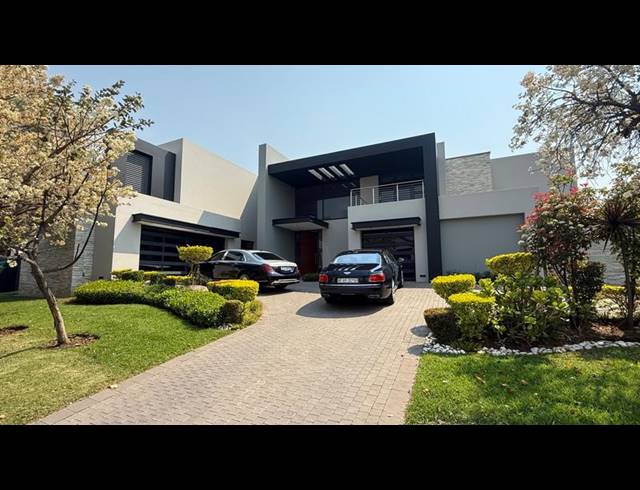 4 BEDROOM HOUSE FOR SALE IN STEYN CITY